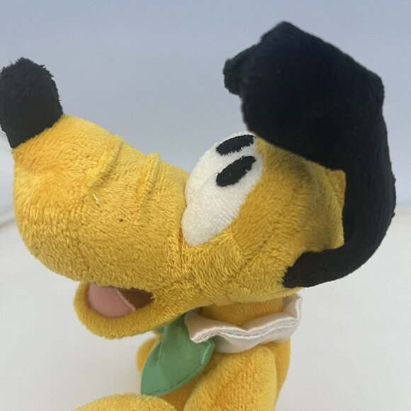 Walt Disney World Pluto Plush Stuffed Animal Green Bow Tie Castle Stamp On Paw - Picture 10 of 16